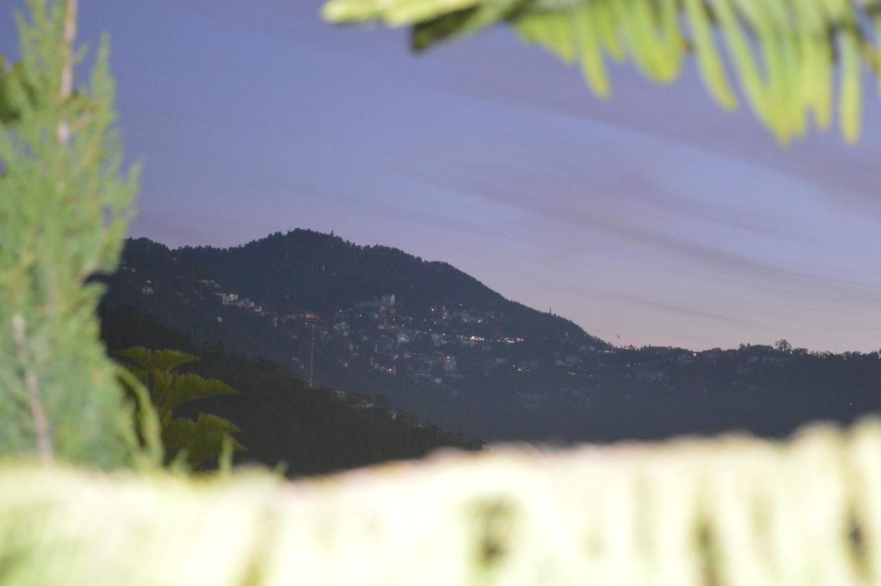 Spangle Heights Shimla, Suites And Residences ภายนอก รูปภาพ
